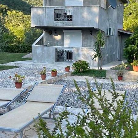 Studio Elena Tivat Buitenkant foto